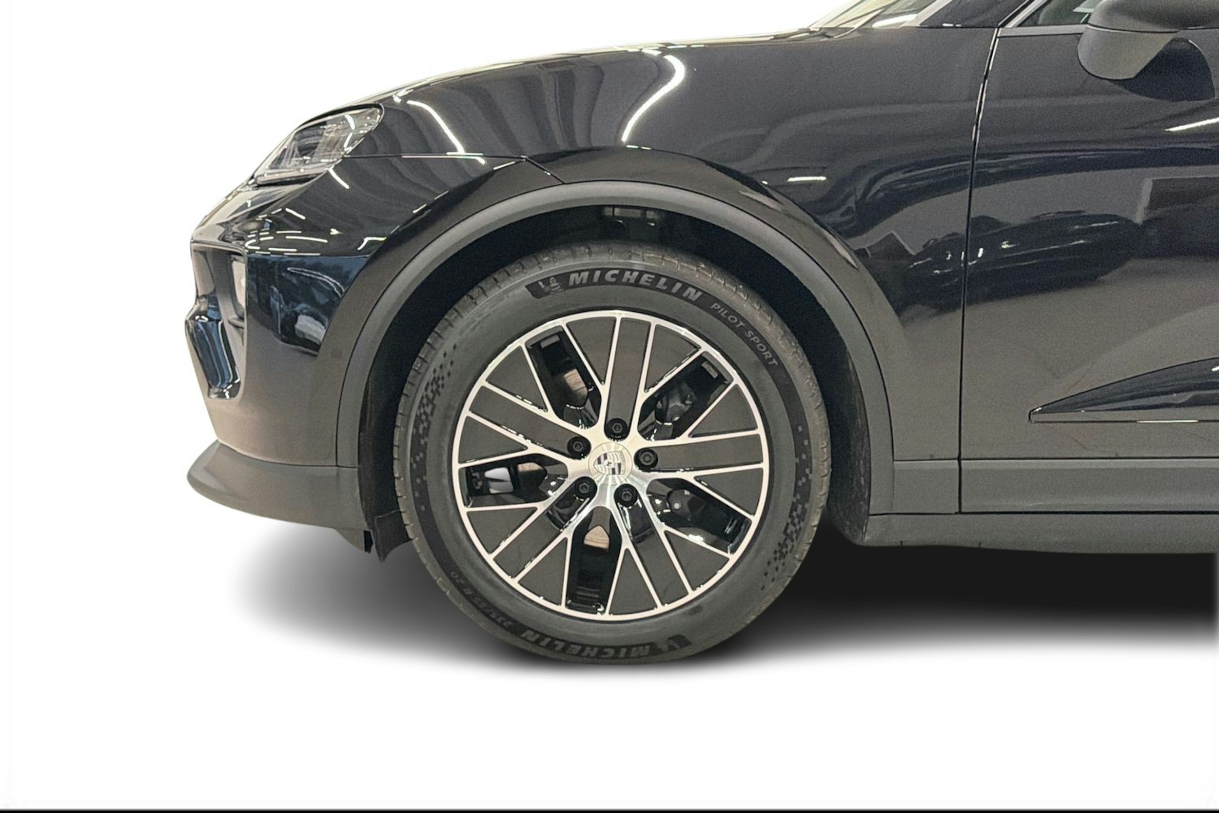 musta Porsche Macan 2025 kuva 8.