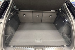 musta Porsche Macan 2025 kuva 9.