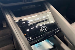 harmaa Porsche Macan 2025 kuva 12.