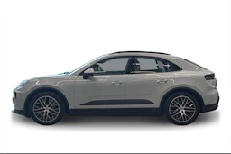 Harmaa Porsche Macan 2025 kuva 5.
