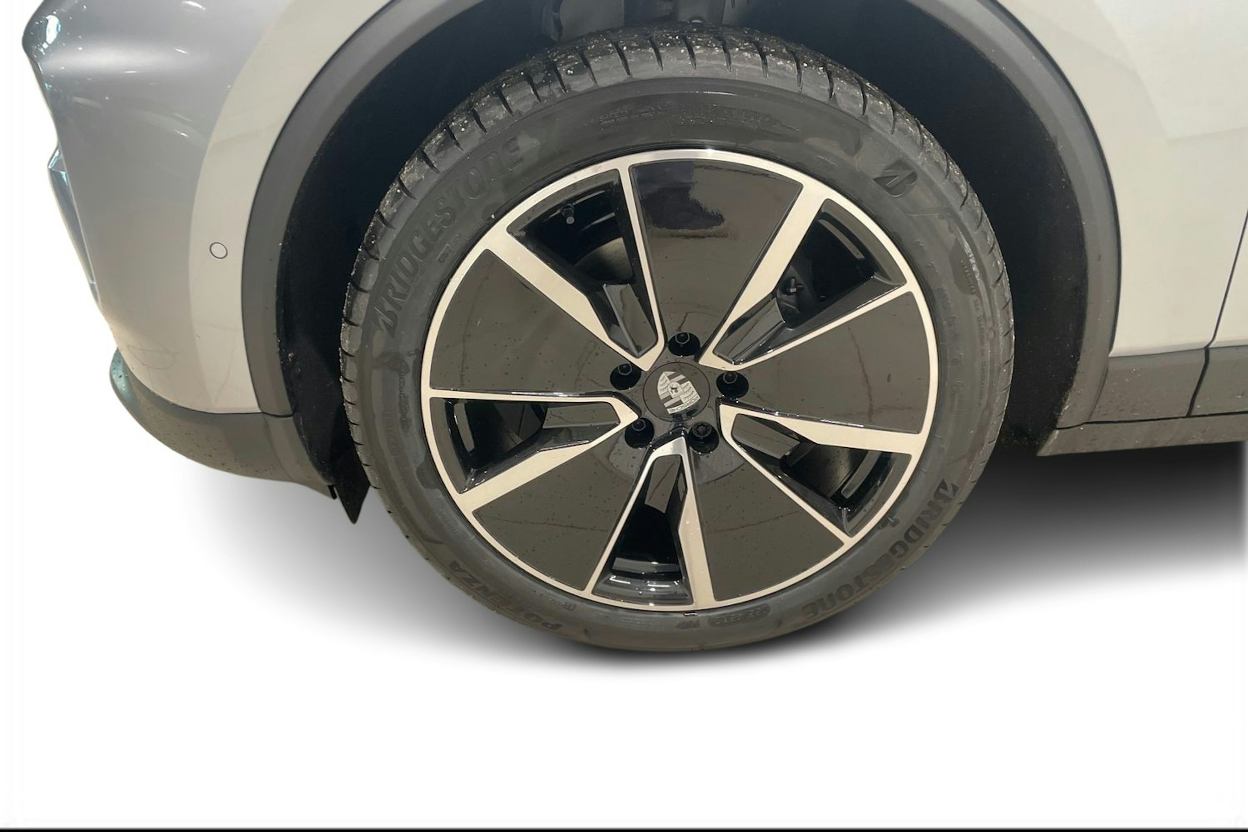 harmaa Porsche Macan 2025 kuva 9.