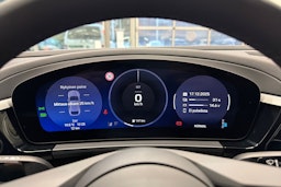 vihreä Porsche Macan 2025 kuva 10.