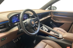 vihreä Porsche Macan 2025 kuva 6.