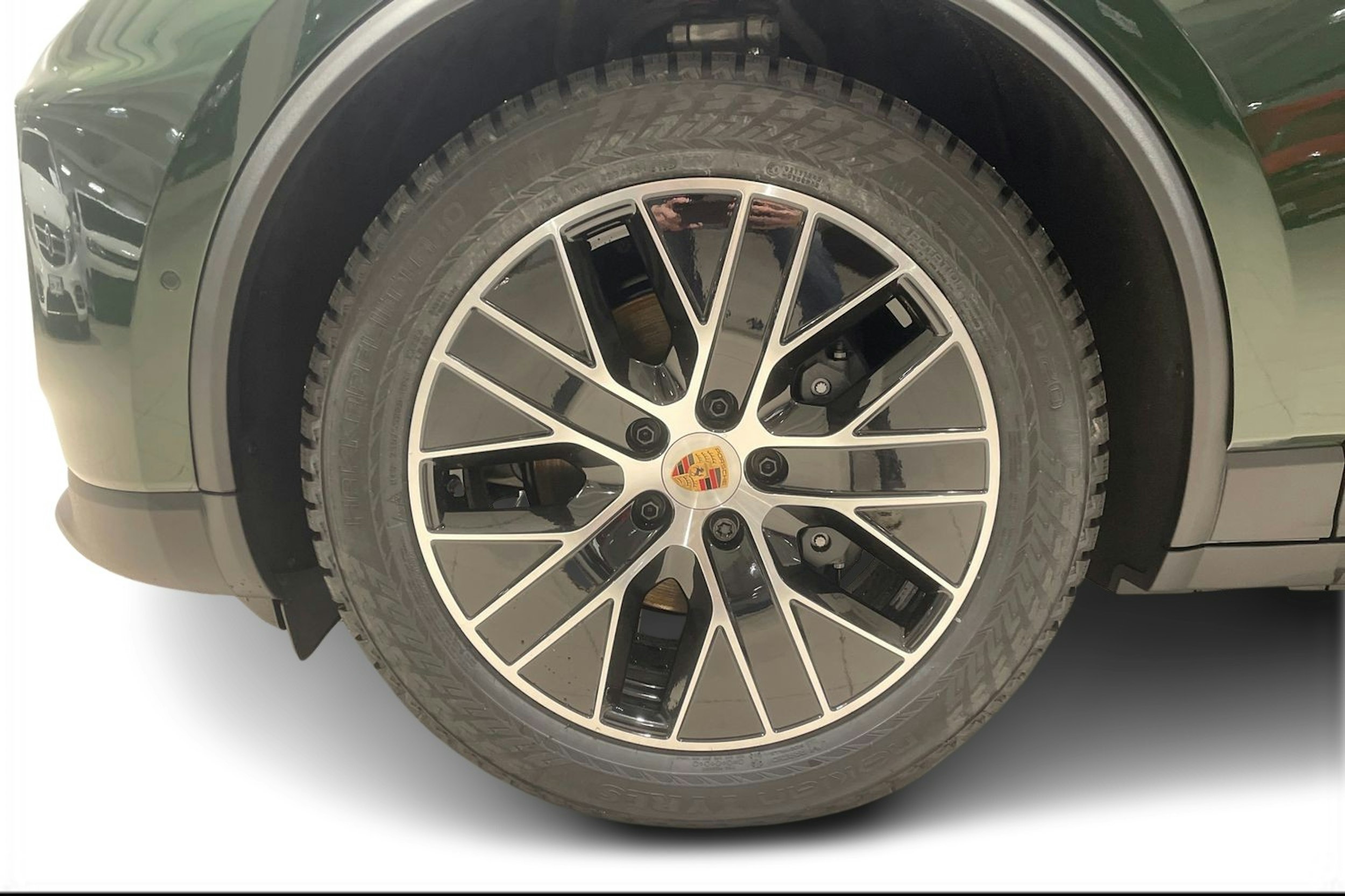 vihreä Porsche Macan 2025 kuva 9.