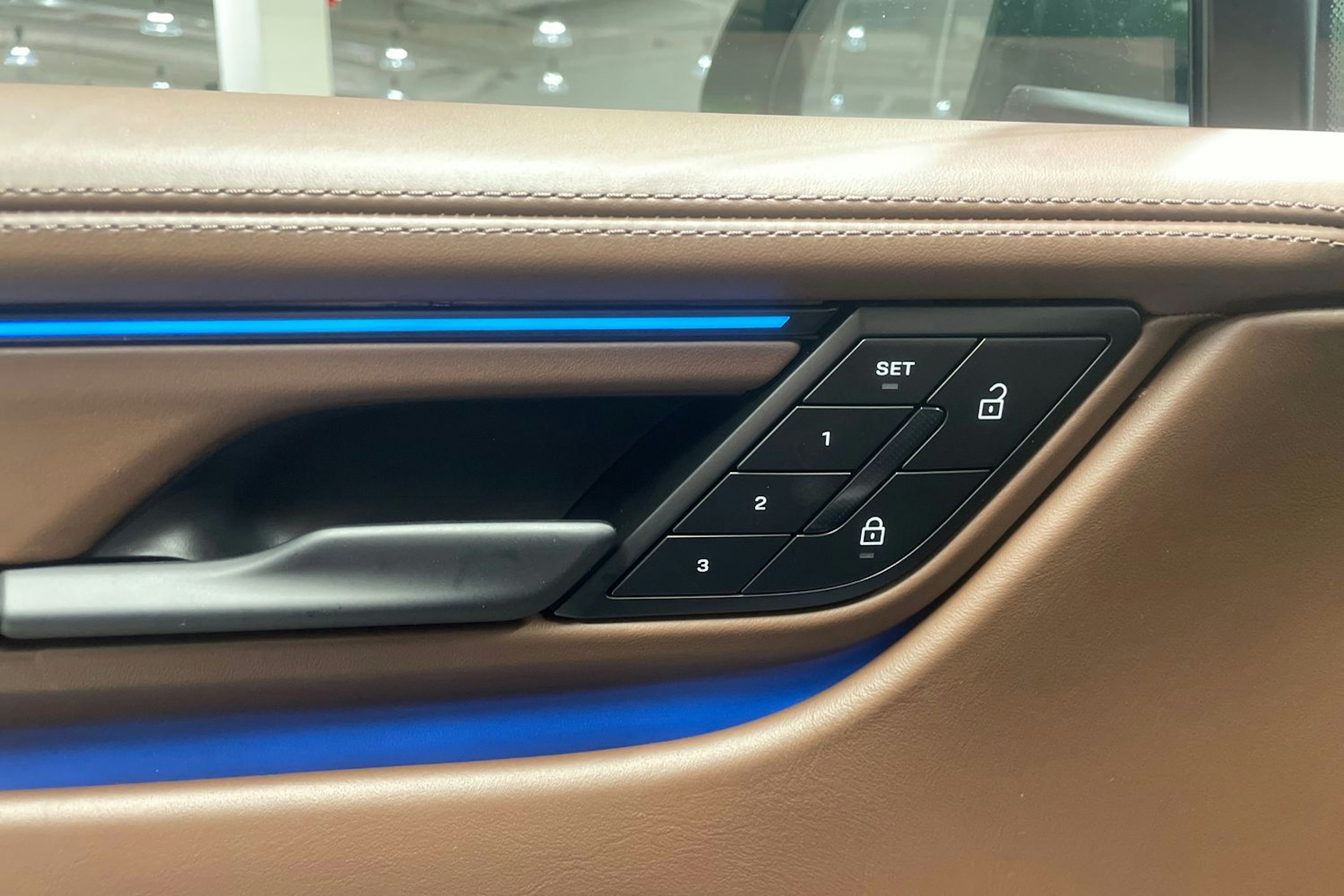 vihreä Porsche Macan 2025 kuva 17.