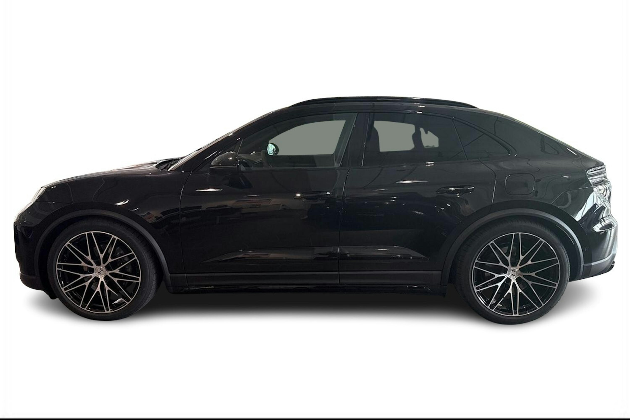 musta Porsche Macan 2025 kuva 5.