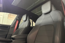 musta Porsche Macan 2025 kuva 9.