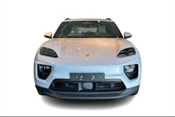 harmaa Porsche Macan 2025 kuva 4.