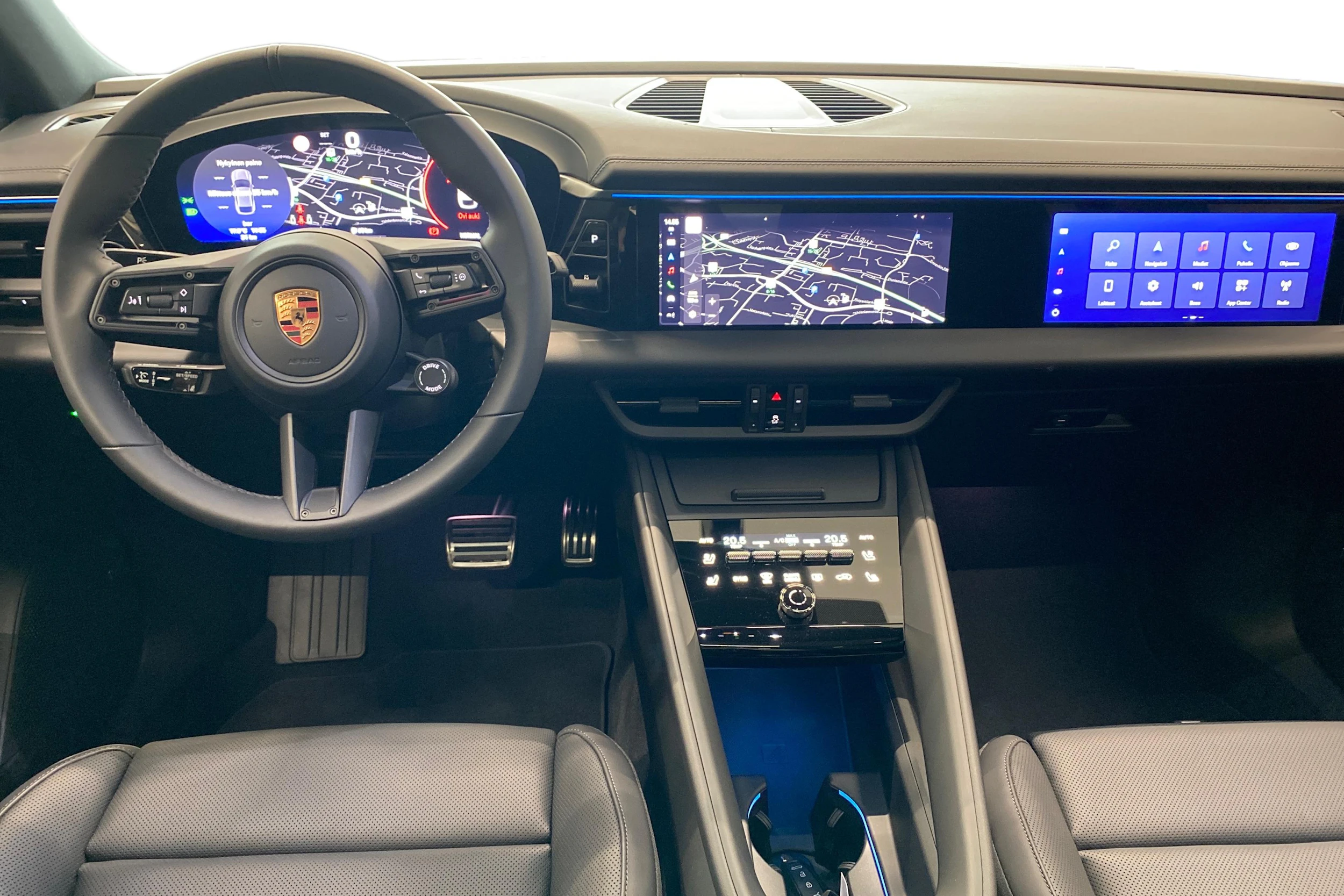 vihreä Porsche Macan 2025 kuva 8.