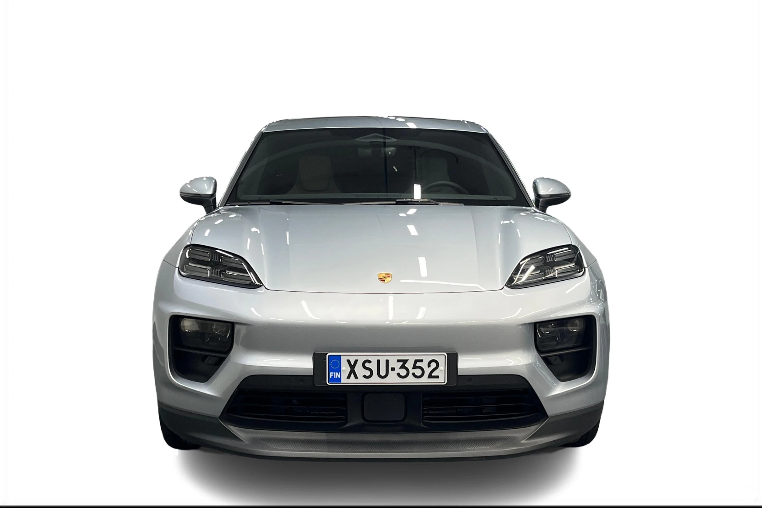 Harmaa Porsche Macan 2025 kuva 4.