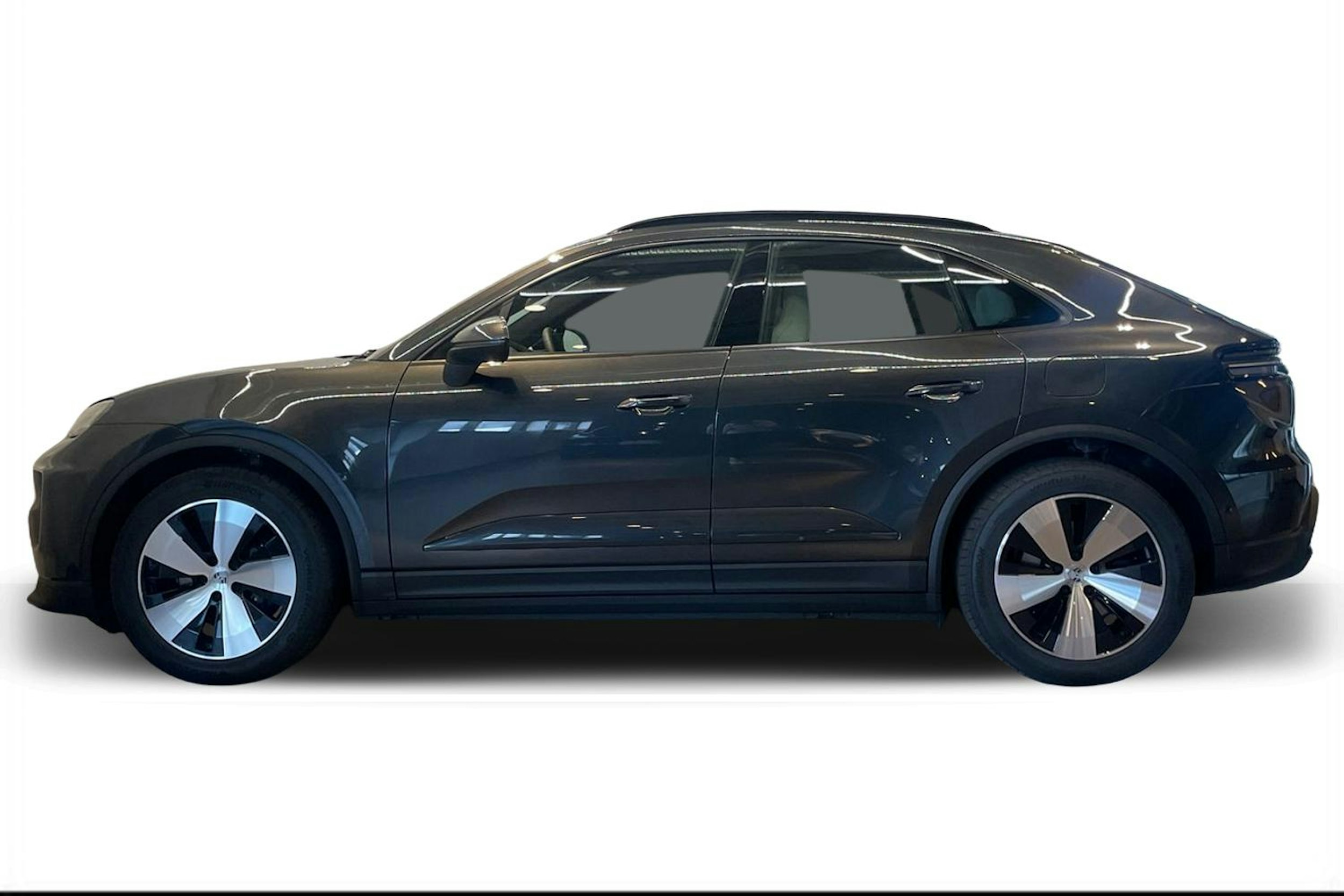 harmaa Porsche Macan 2025 kuva 5.