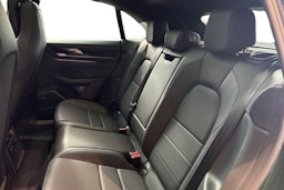 vihreä Porsche Macan 2025 kuva 8.