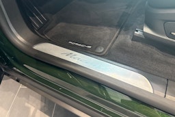 vihreä Porsche Macan 2025 kuva 15.