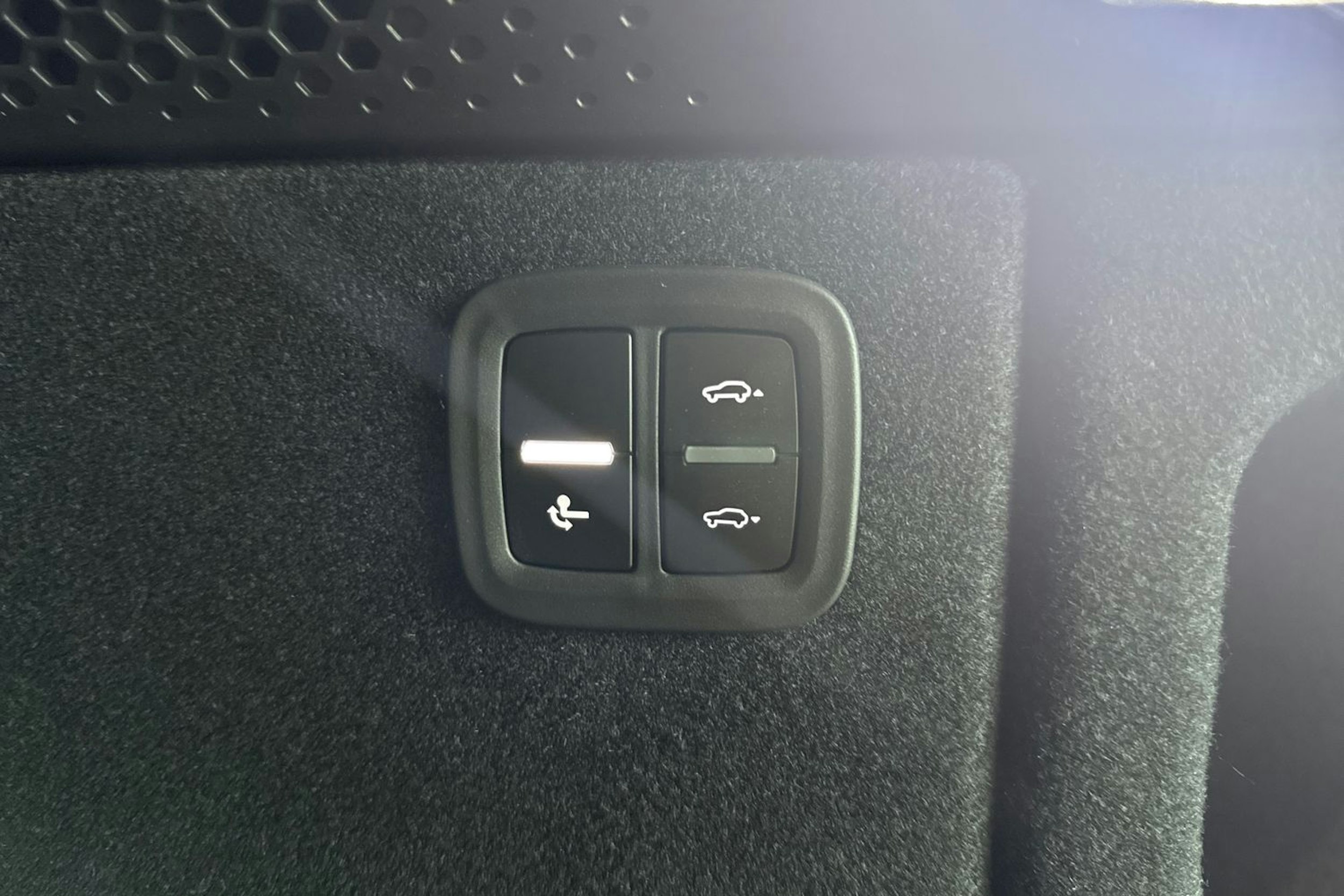 vihreä Porsche Macan 2025 kuva 17.