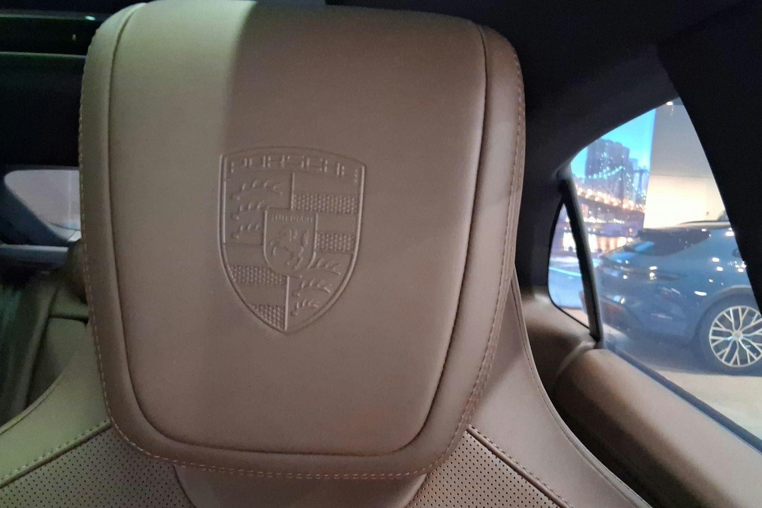 vihreä Porsche Macan 2025 kuva 13.