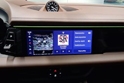 vihreä Porsche Macan 2025 kuva 16.