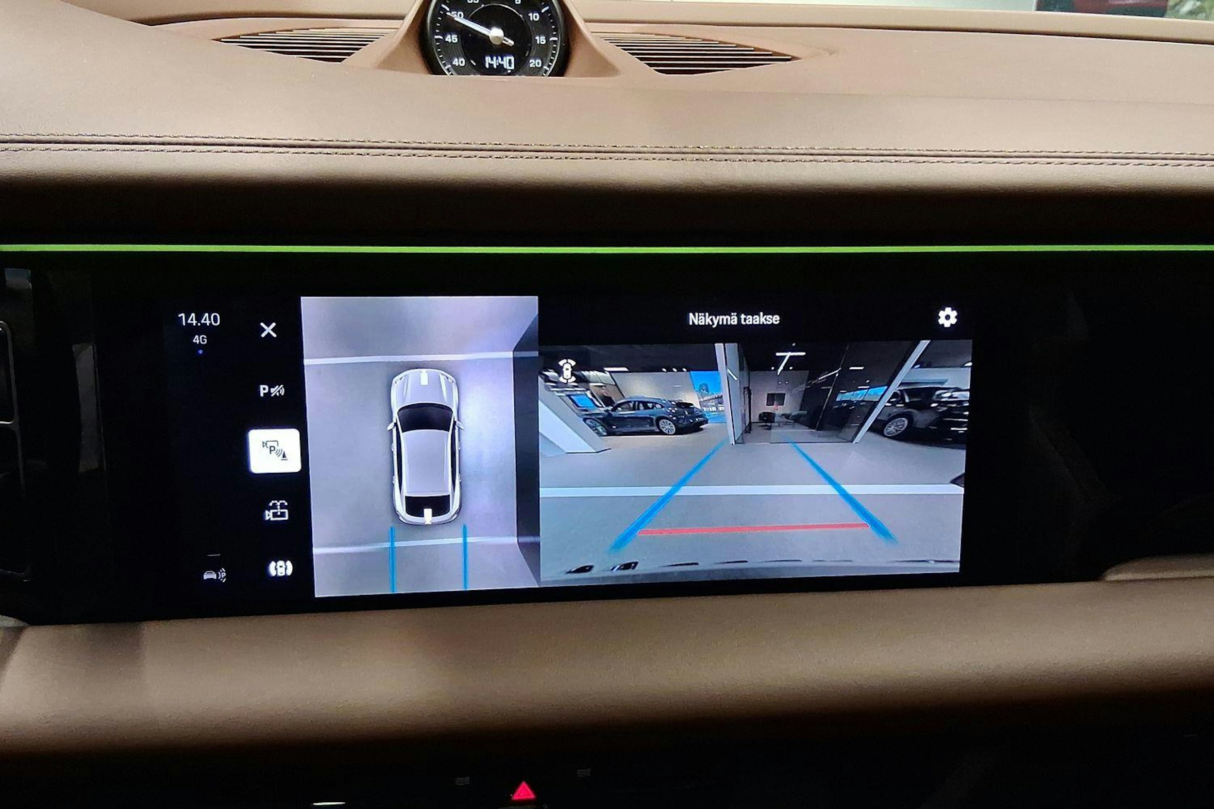 vihreä Porsche Macan 2025 kuva 17.