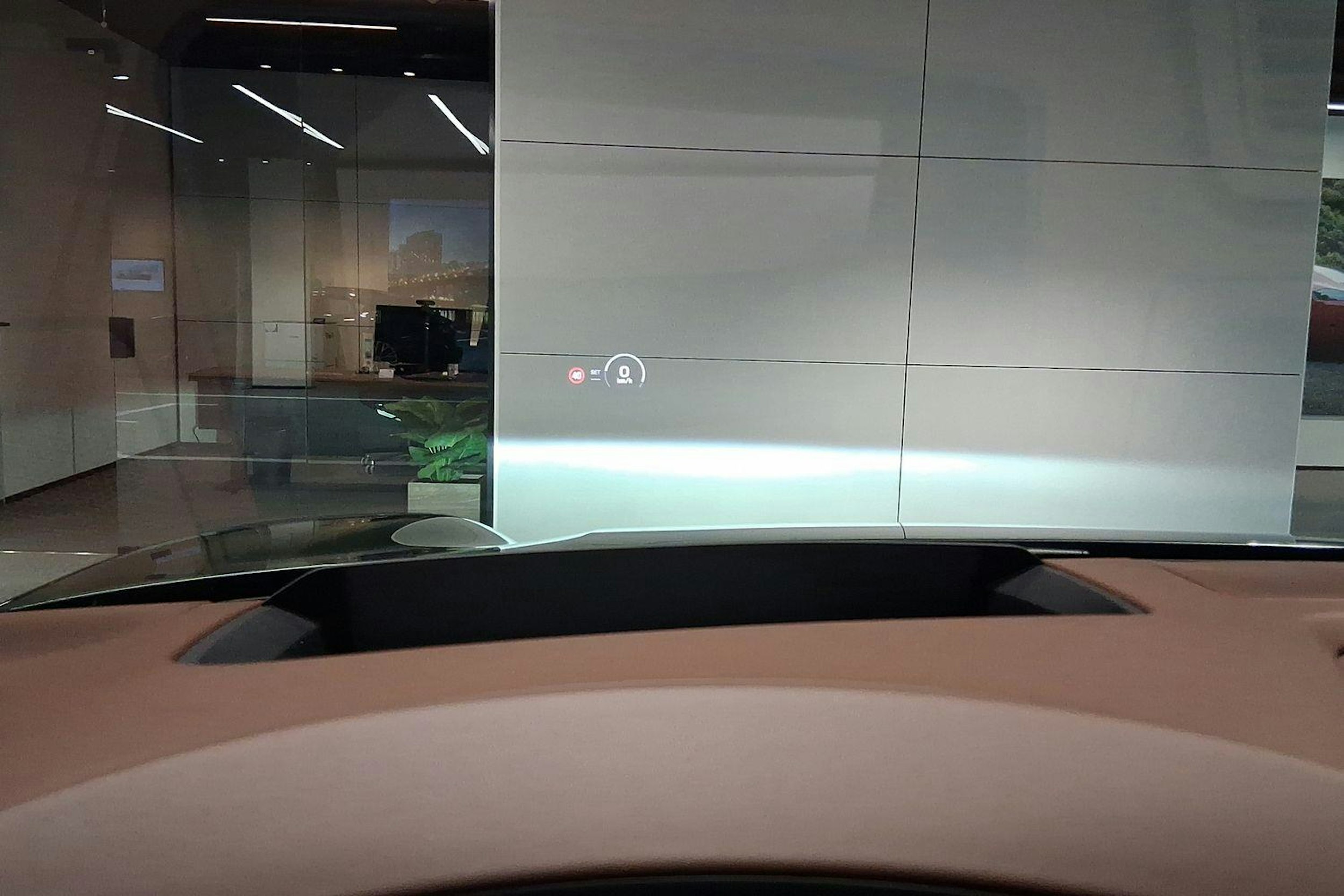 vihreä Porsche Macan 2025 kuva 24.