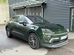 vihreä Porsche Macan 2025 kuva 1.
