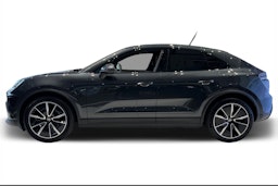 harmaa Porsche Macan 2025 kuva 5.