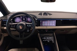 harmaa Porsche Macan 2025 kuva 7.