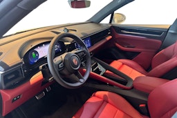harmaa Porsche Macan 2025 kuva 6.