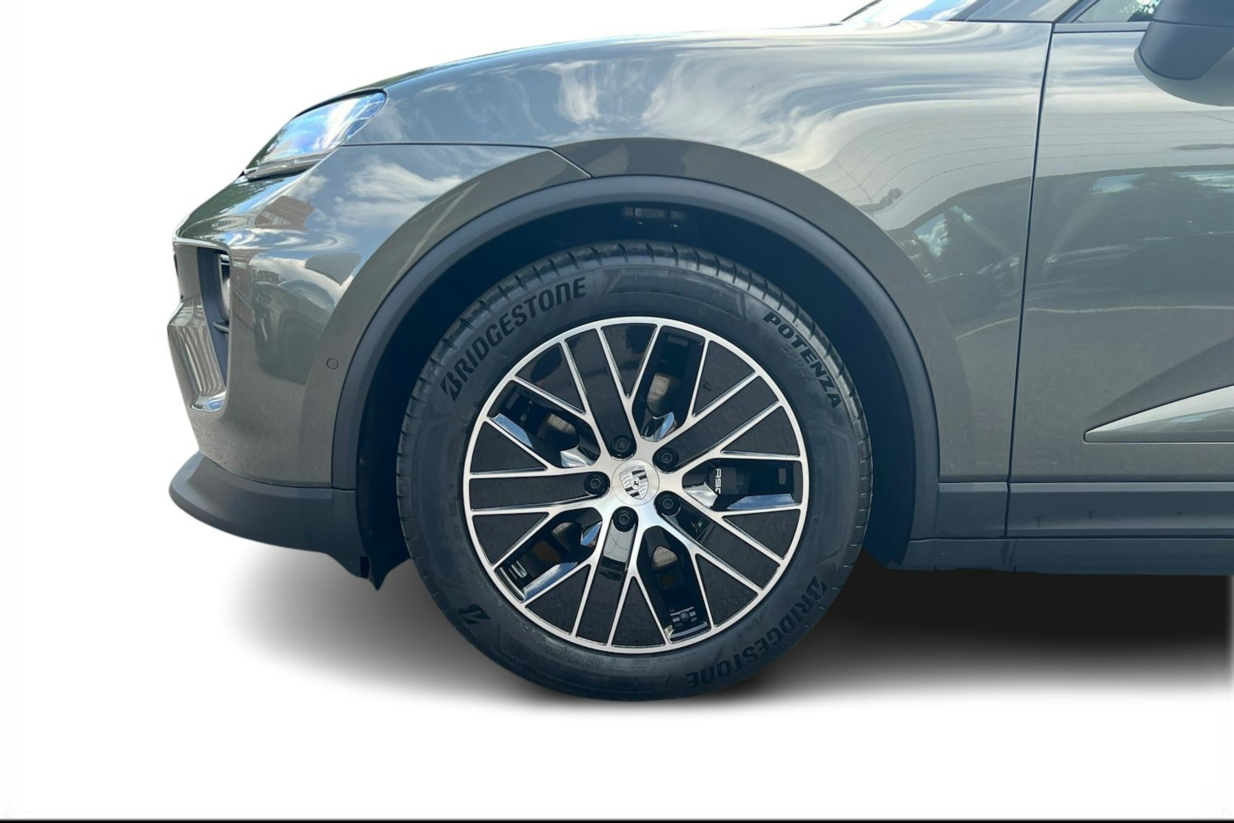 vihreä Porsche Macan 2025 kuva 9.