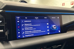 harmaa Porsche Macan 2025 kuva 24.