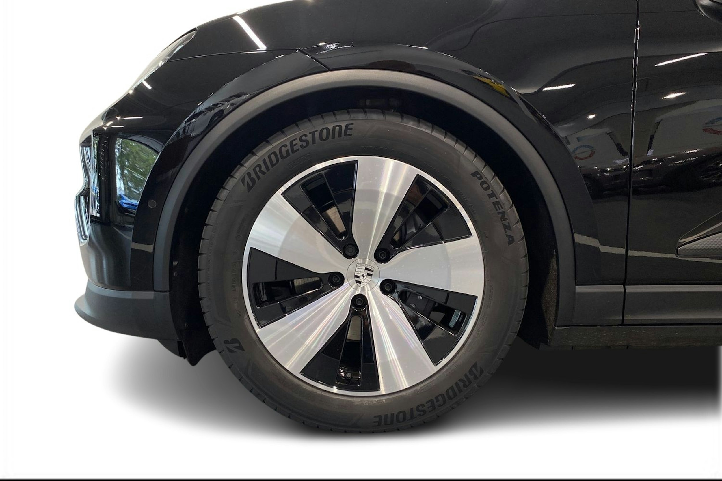 musta Porsche Macan 2025 kuva 9.