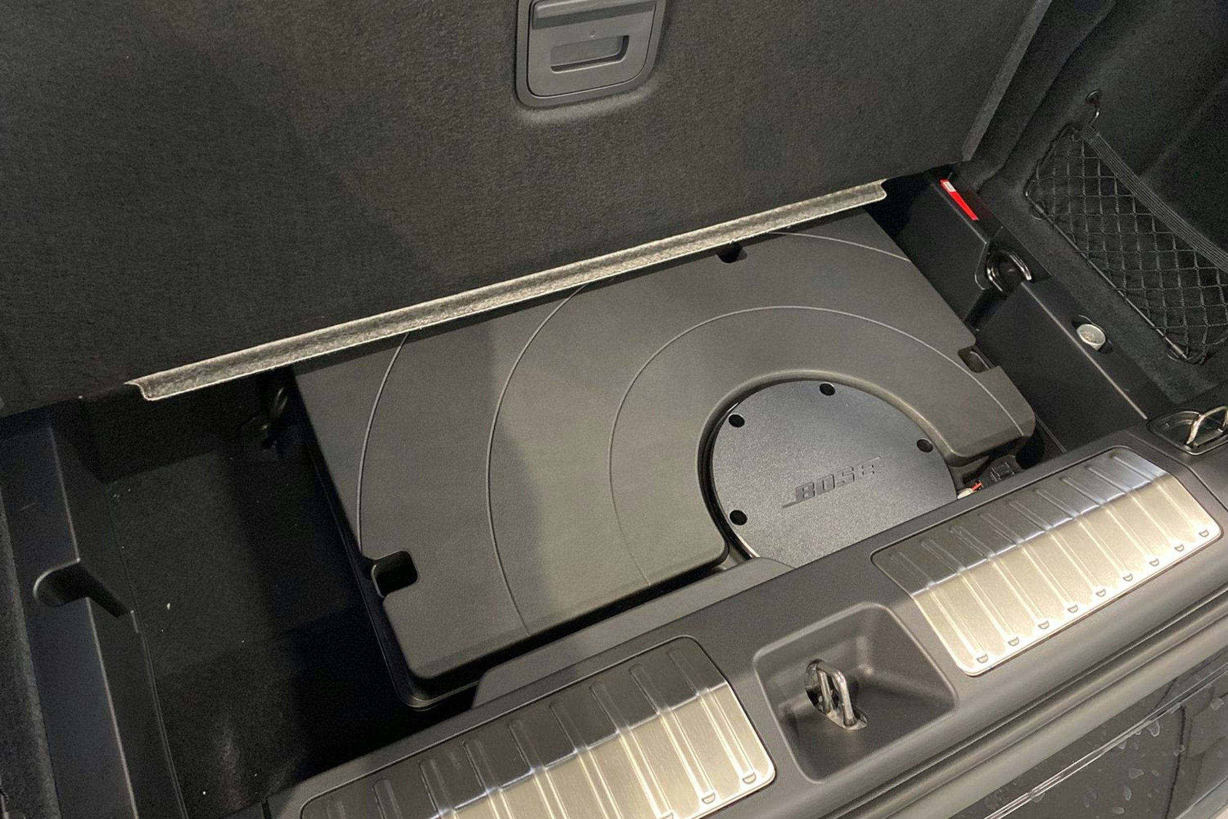 musta Porsche Macan 2025 kuva 12.