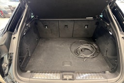 musta Porsche Macan 2025 kuva 14.