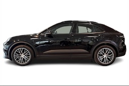 musta Porsche Macan 2025 kuva 5.