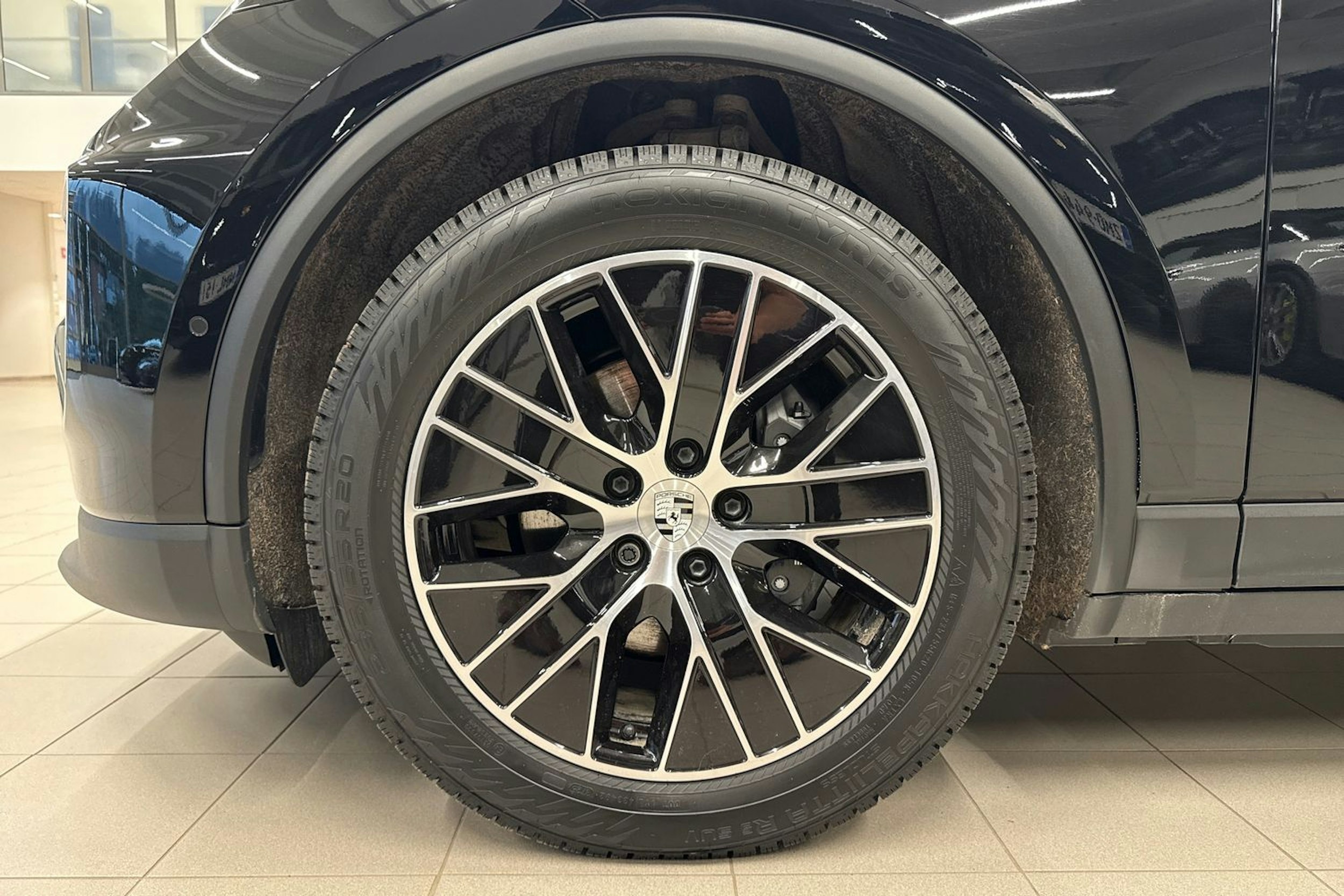 Musta Porsche Macan 2025 kuva 10.