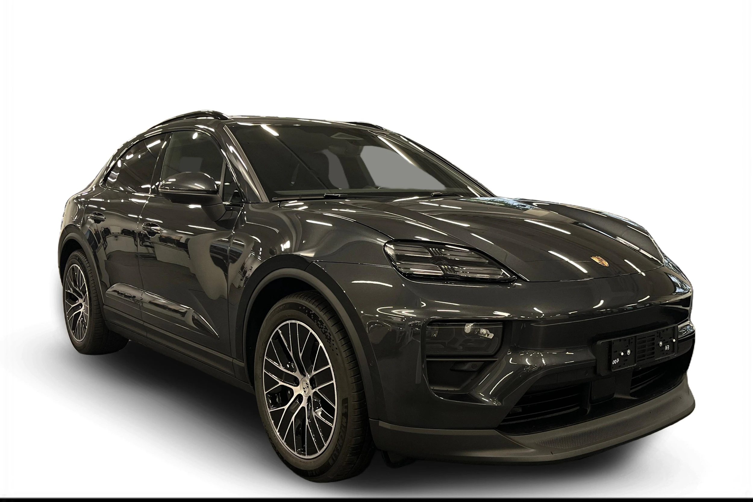 harmaa Porsche Macan 2026 kuva 1.