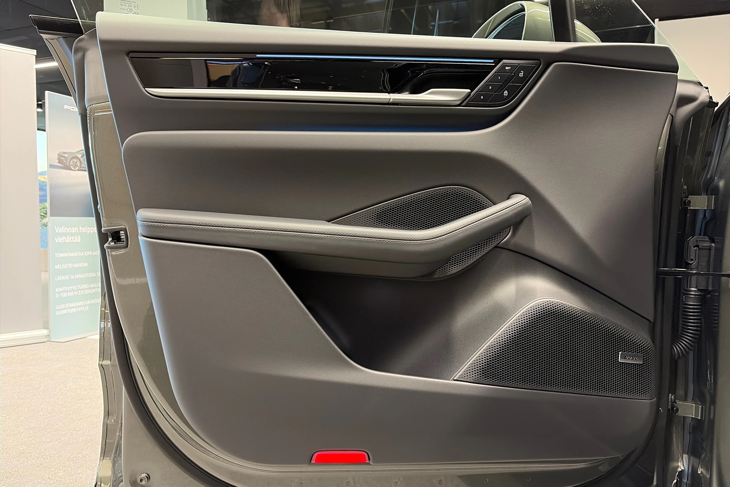 Porsche Macan 2026 kuva 12.