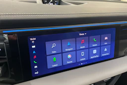 met. vihreä Porsche Macan 2026 kuva 10.