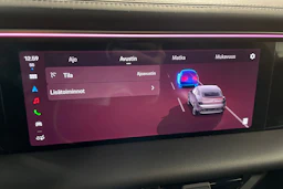 Musta Porsche Macan 2026 kuva 14.