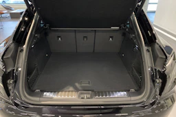 musta Porsche Macan 2026 kuva 10.