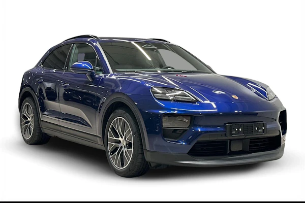 Porsche Macan 4 Advantage Package Plus | Korkotarjous 0,99% + kulut!