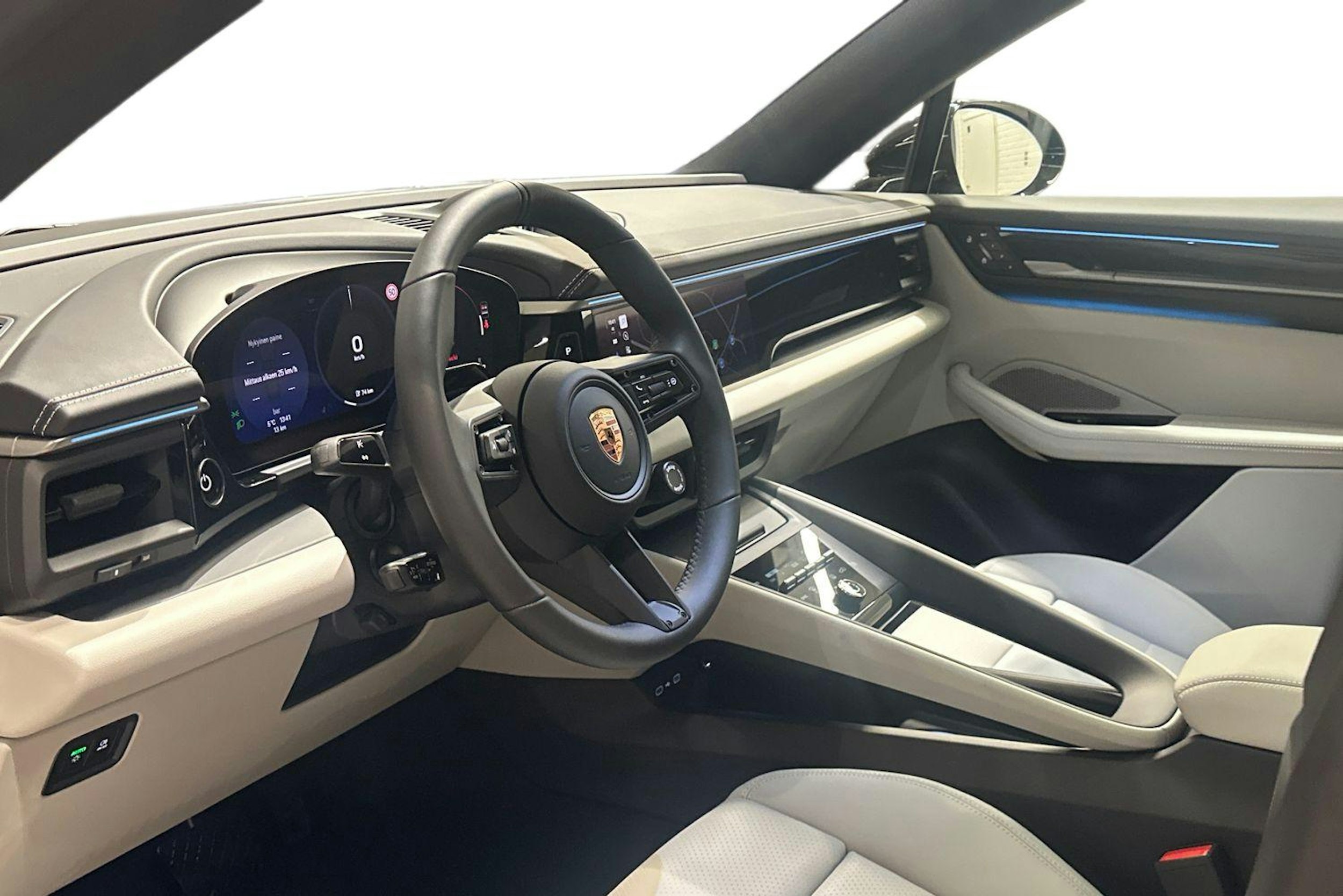 vihreä Porsche Macan 2026 kuva 6.