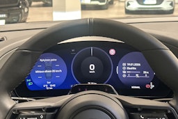 vihreä Porsche Macan 2026 kuva 13.