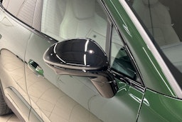 vihreä Porsche Macan 2026 kuva 29.