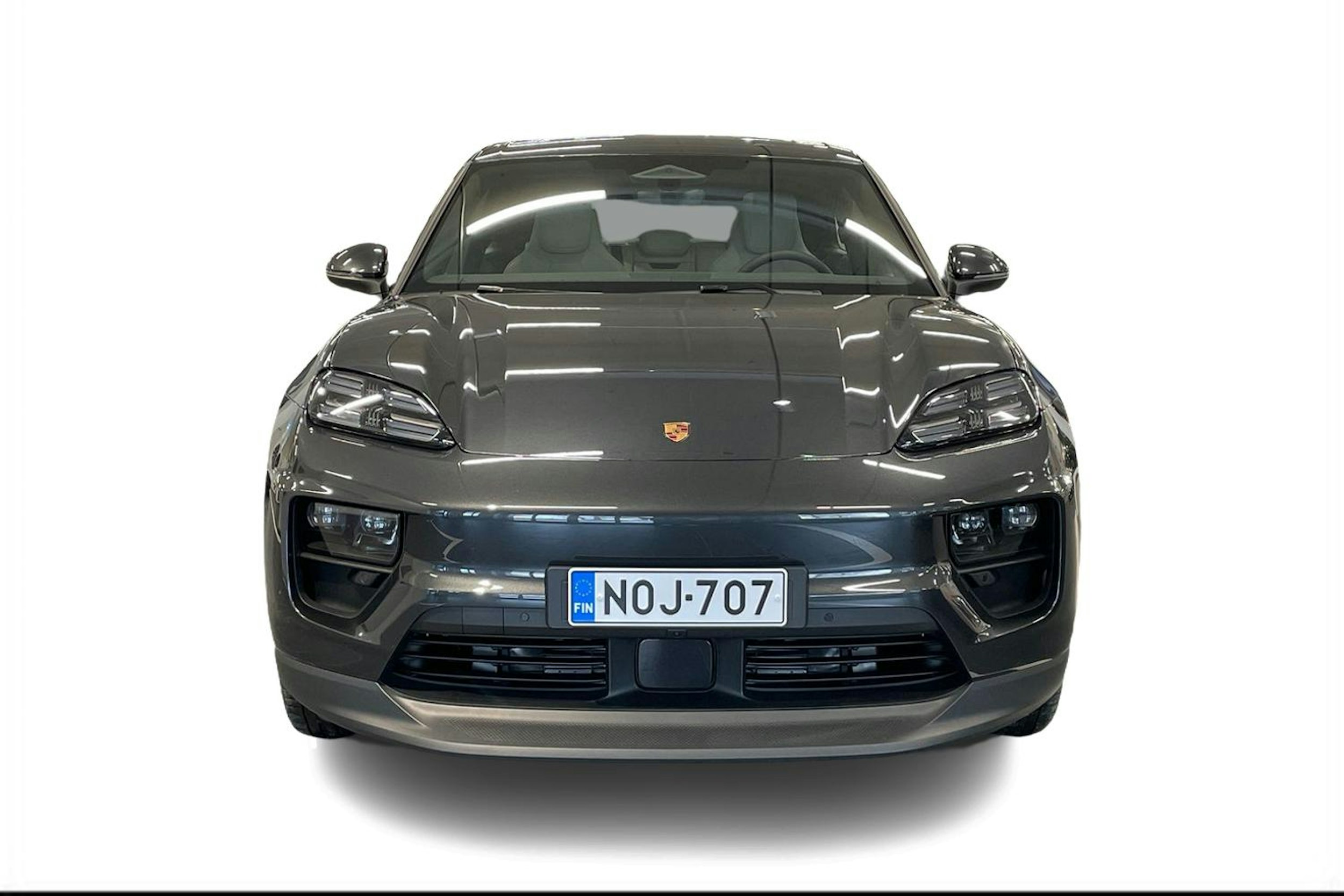 met. harmaa Porsche Macan 2026 kuva 4.