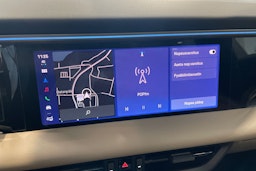 met. harmaa Porsche Macan 2026 kuva 10.