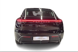 musta Porsche Macan 2026 kuva 3.