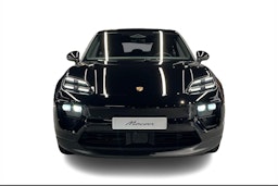 musta Porsche Macan 2026 kuva 4.