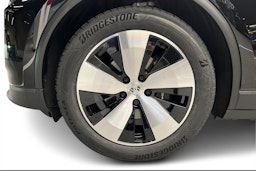 musta Porsche Macan 2026 kuva 9.