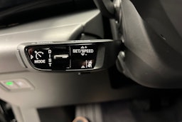 musta Porsche Macan 2026 kuva 14.