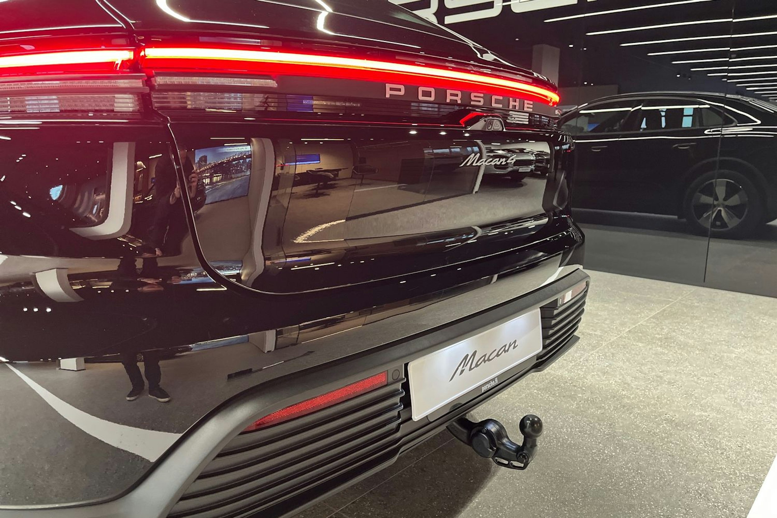 musta Porsche Macan 2026 kuva 24.