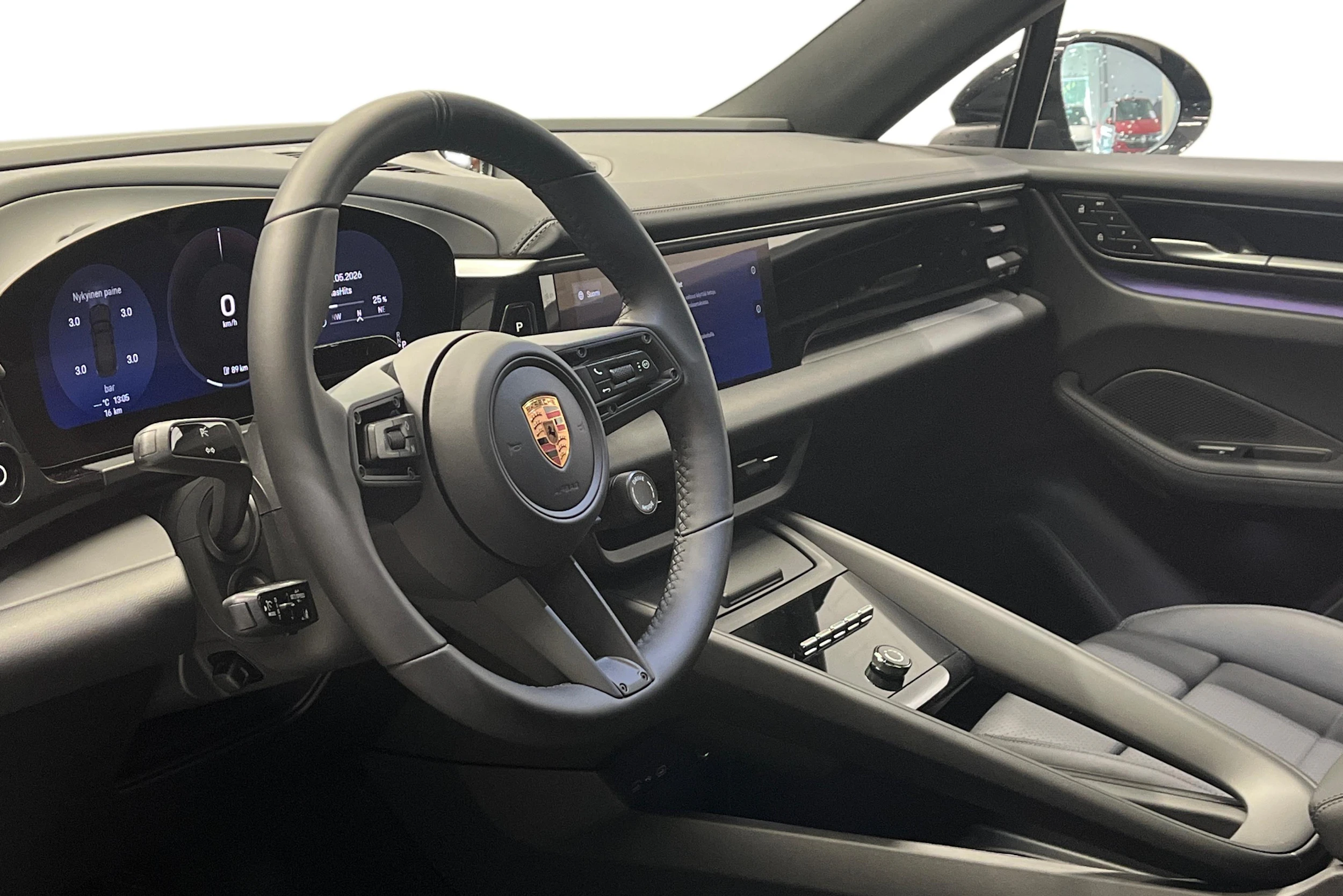 musta Porsche Macan 2026 kuva 6.